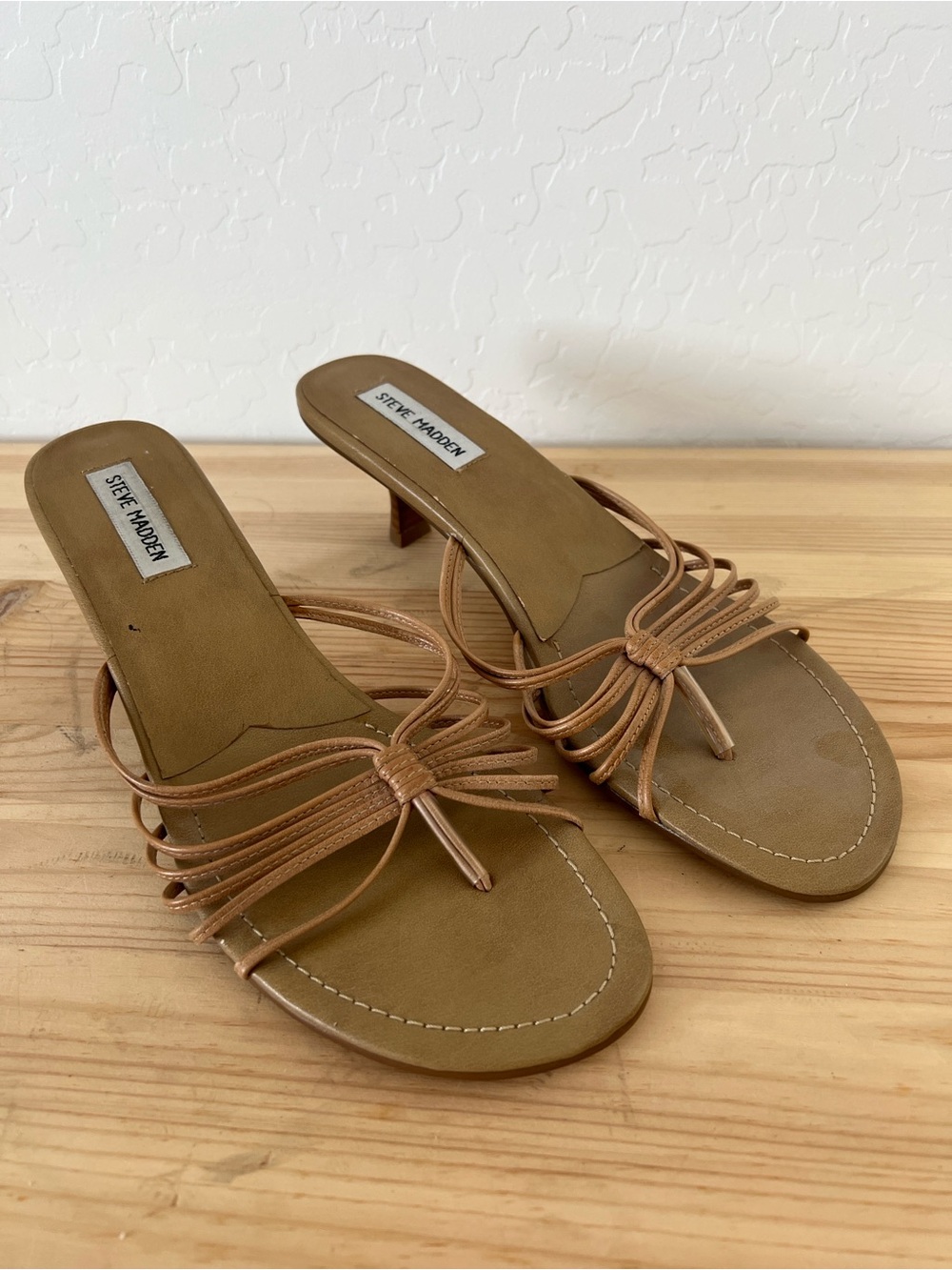 Steve Madden Tan Strappy Knot Slide Kitten Heel Sandals